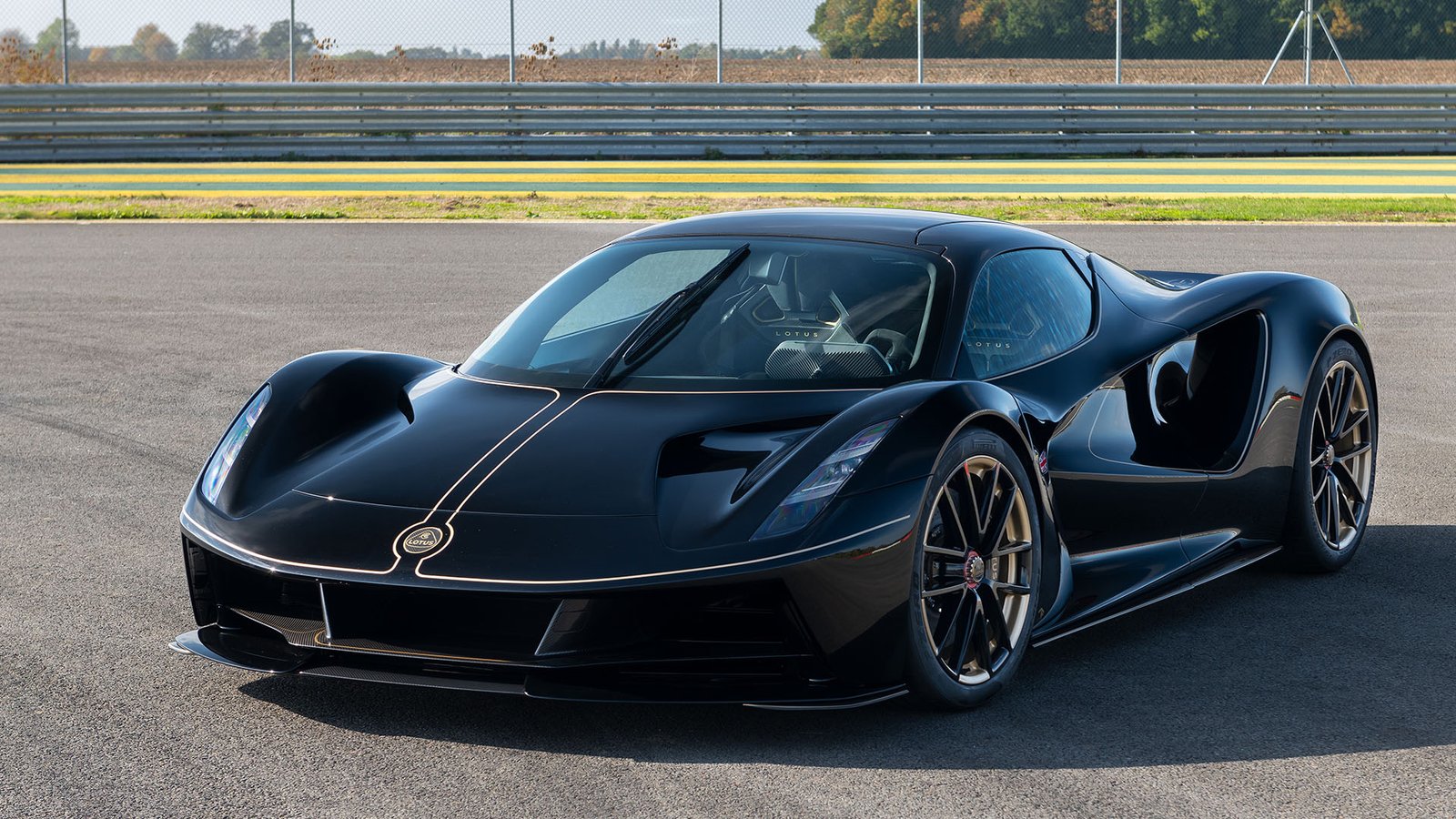 Lotus presenta el Evija Fittipaldi